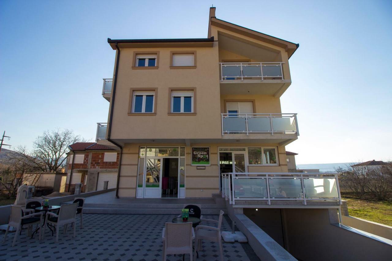 Relax Guest House Благай Екстериор снимка