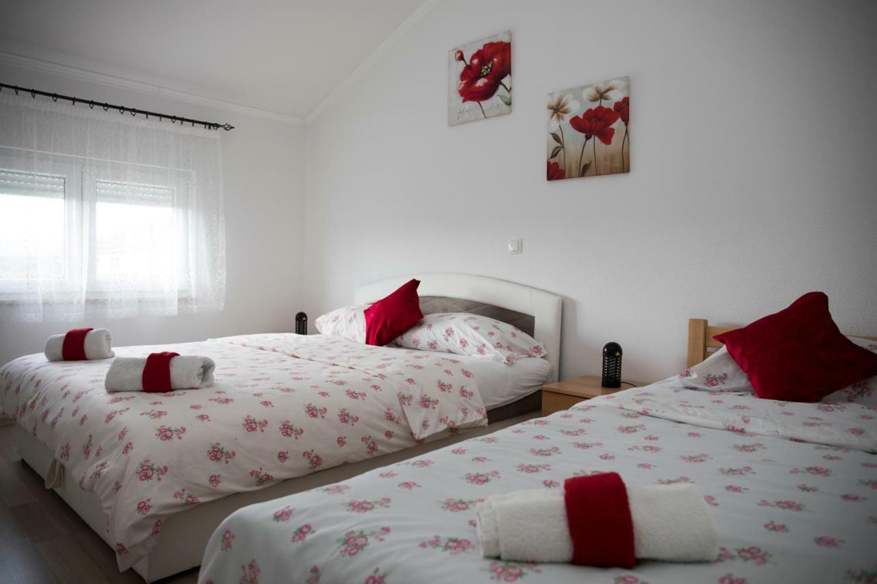 Relax Guest House Благай Екстериор снимка